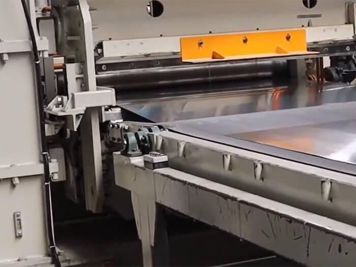 Shearing Machines: The Workhorse for Thin aluminum Sheets Shearing Machines: The Workhorse for Thin aluminum Sheets